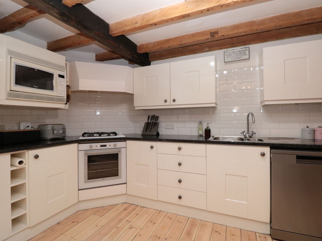 1 Alston Farm Cottages