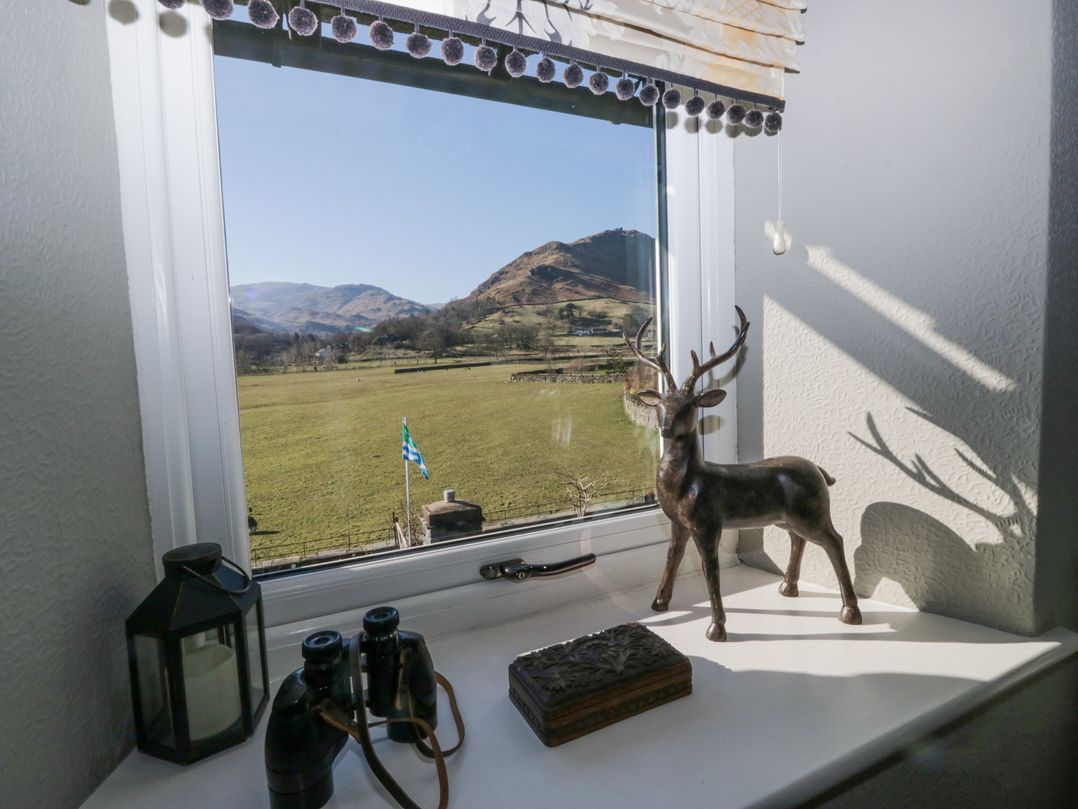 Raise View House