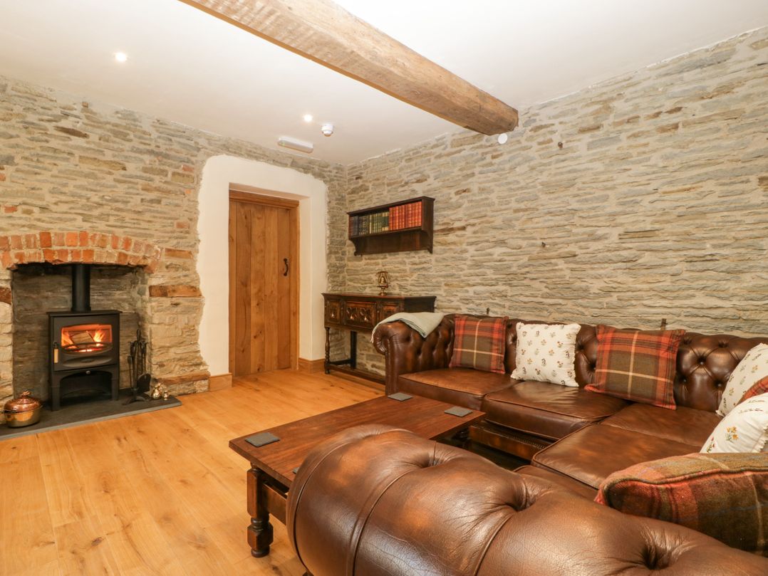 Evenjobb Court Farmhouse