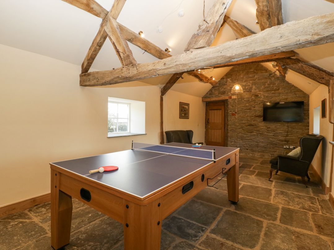 Evenjobb Court Farmhouse