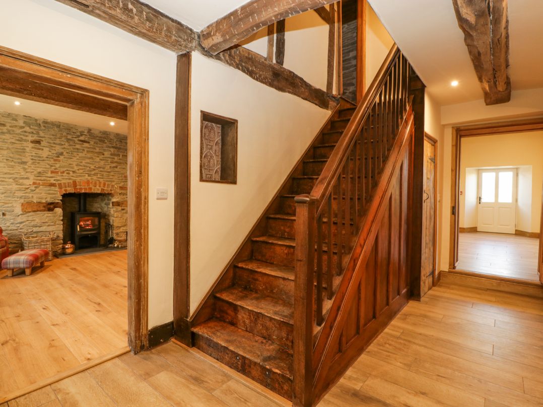 Evenjobb Court Farmhouse
