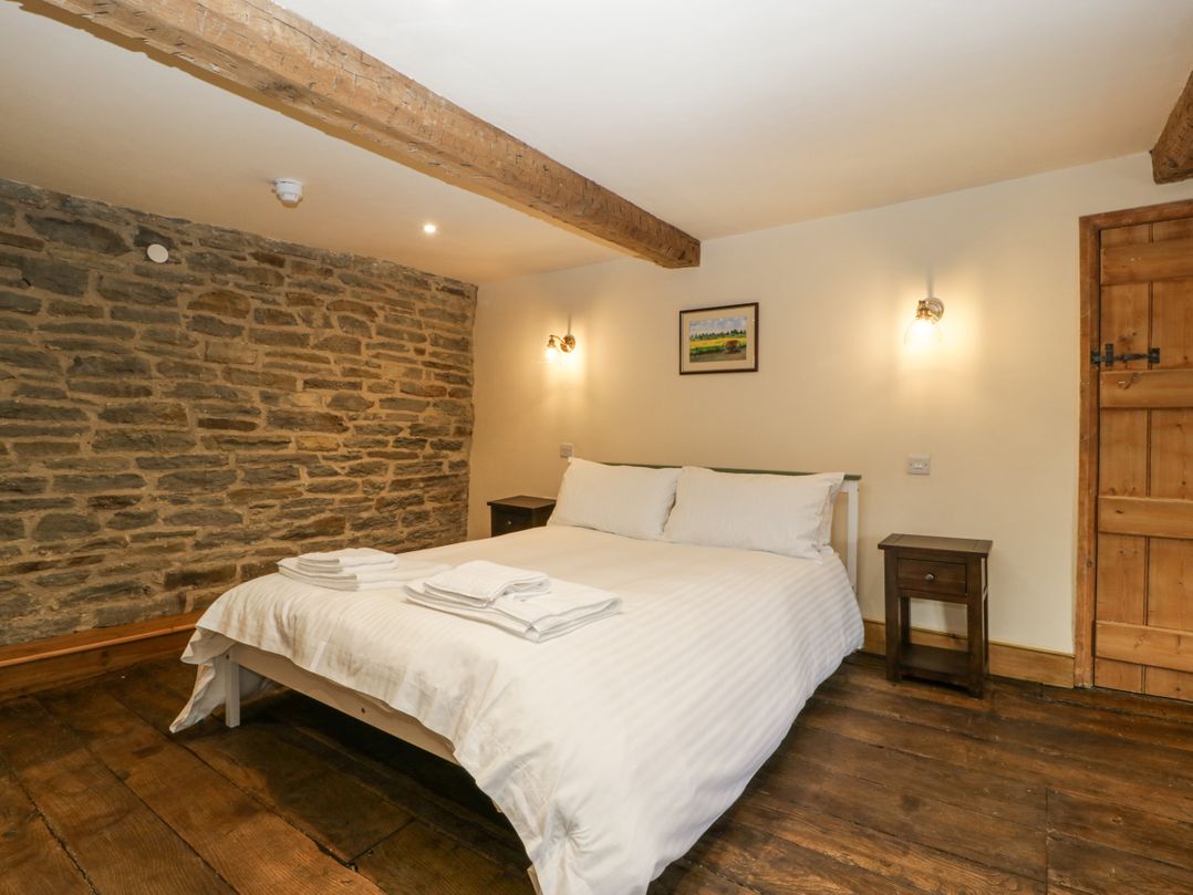 Evenjobb Court Farmhouse