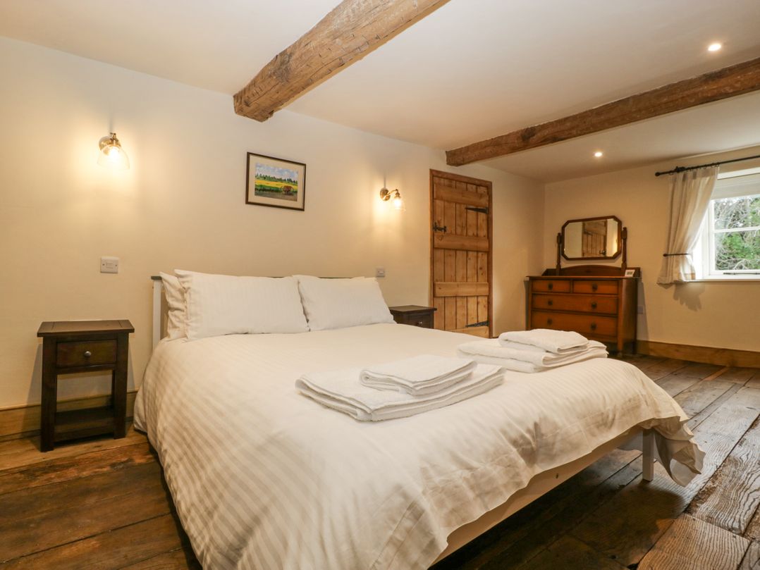 Evenjobb Court Farmhouse