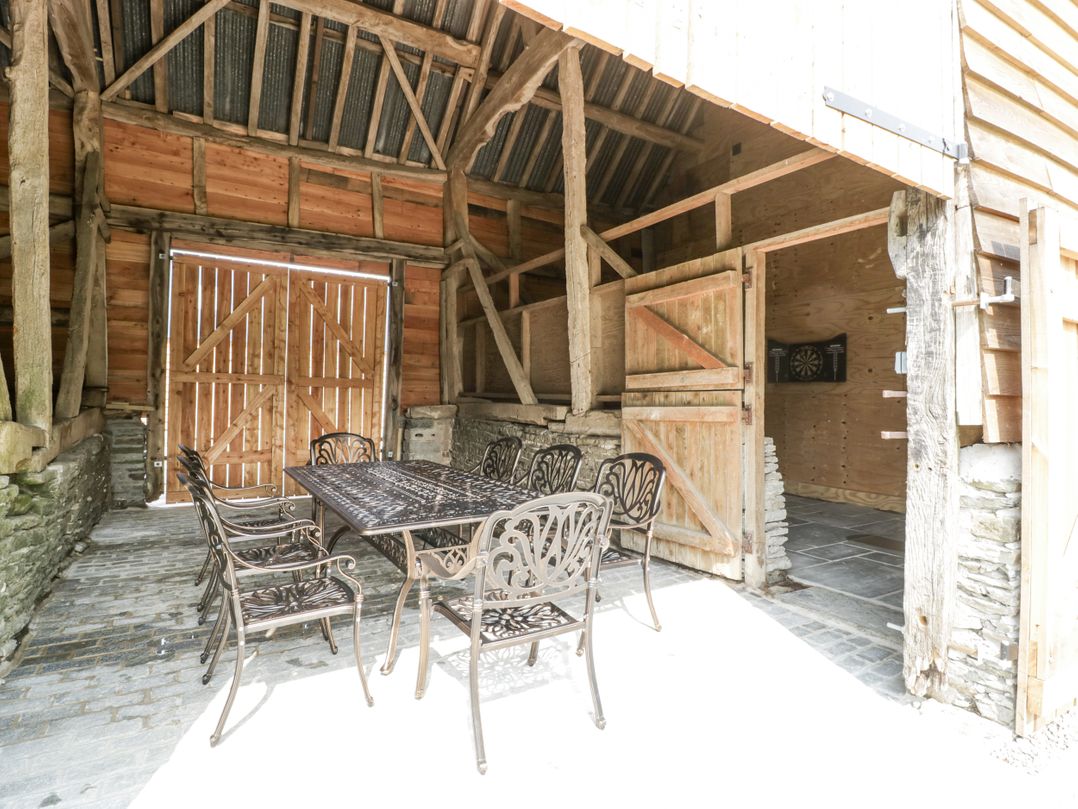 Evenjobb Court Farmhouse