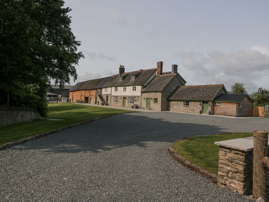 Evenjobb Court Farmhouse
