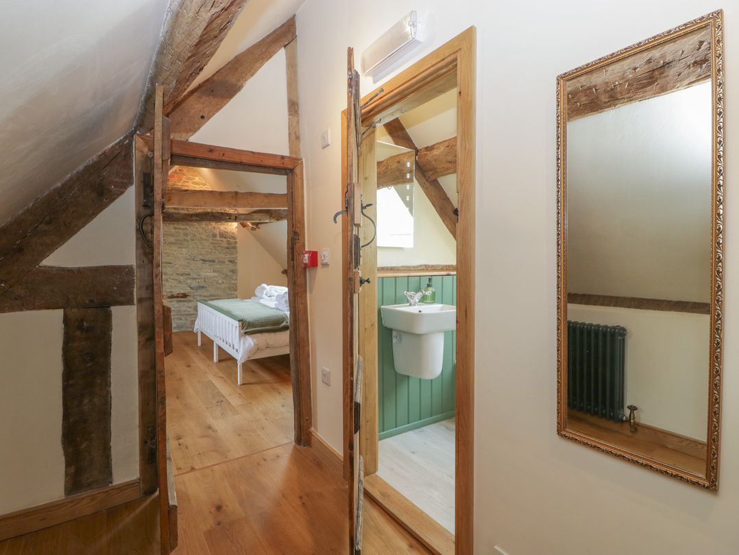 Evenjobb Court Farmhouse