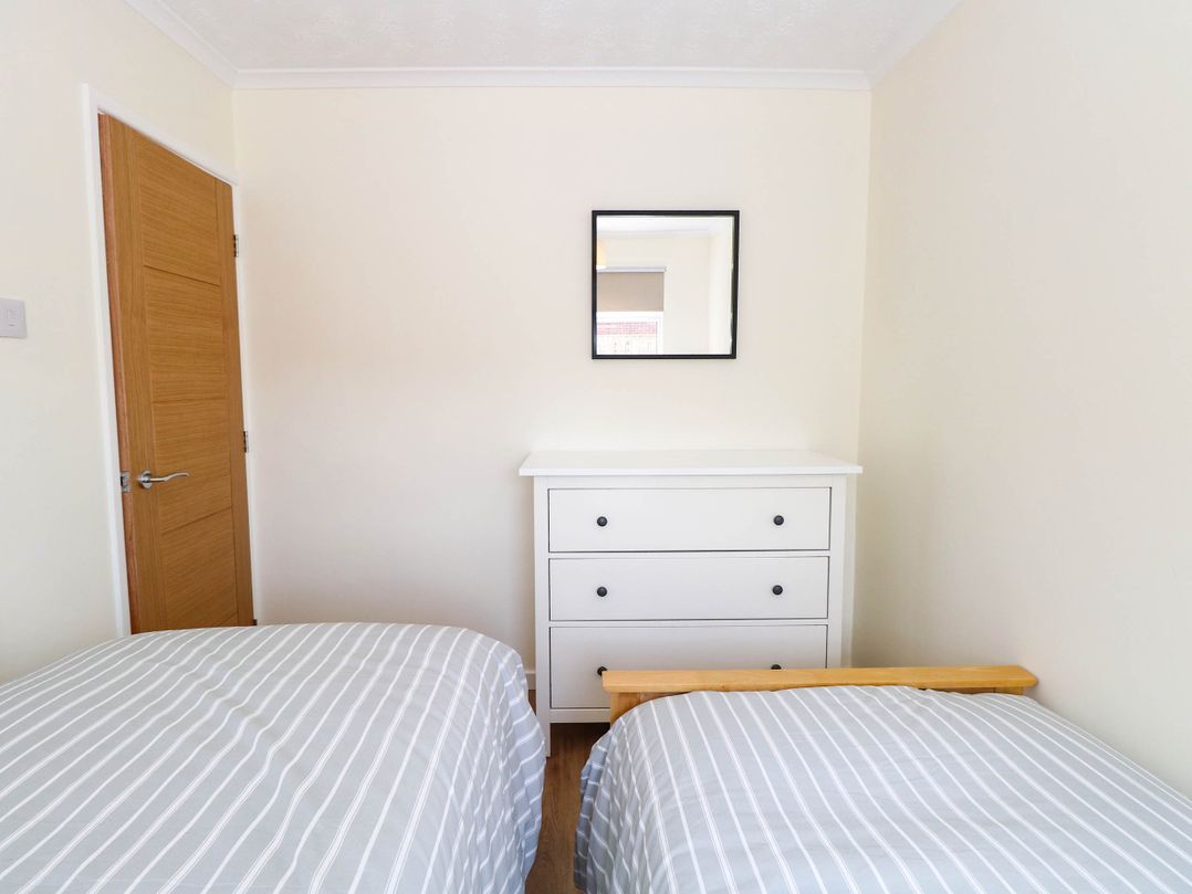 158 Beach Road Chalet Park