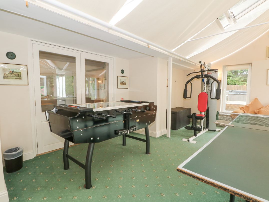 Rosehill Manor