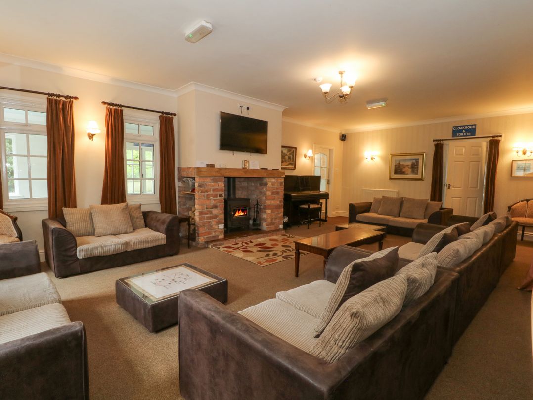 Rosehill Manor
