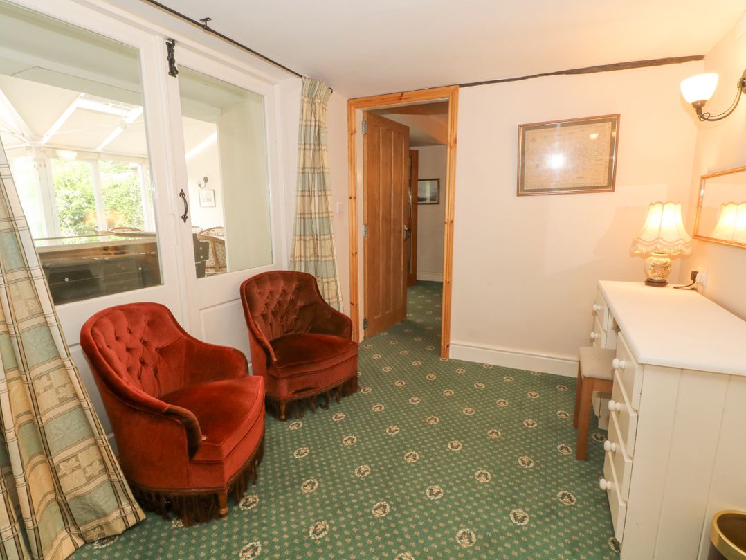 Rosehill Manor