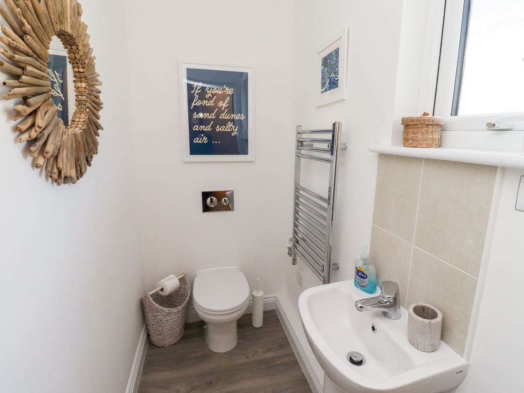 The Beach House (Beadnell)