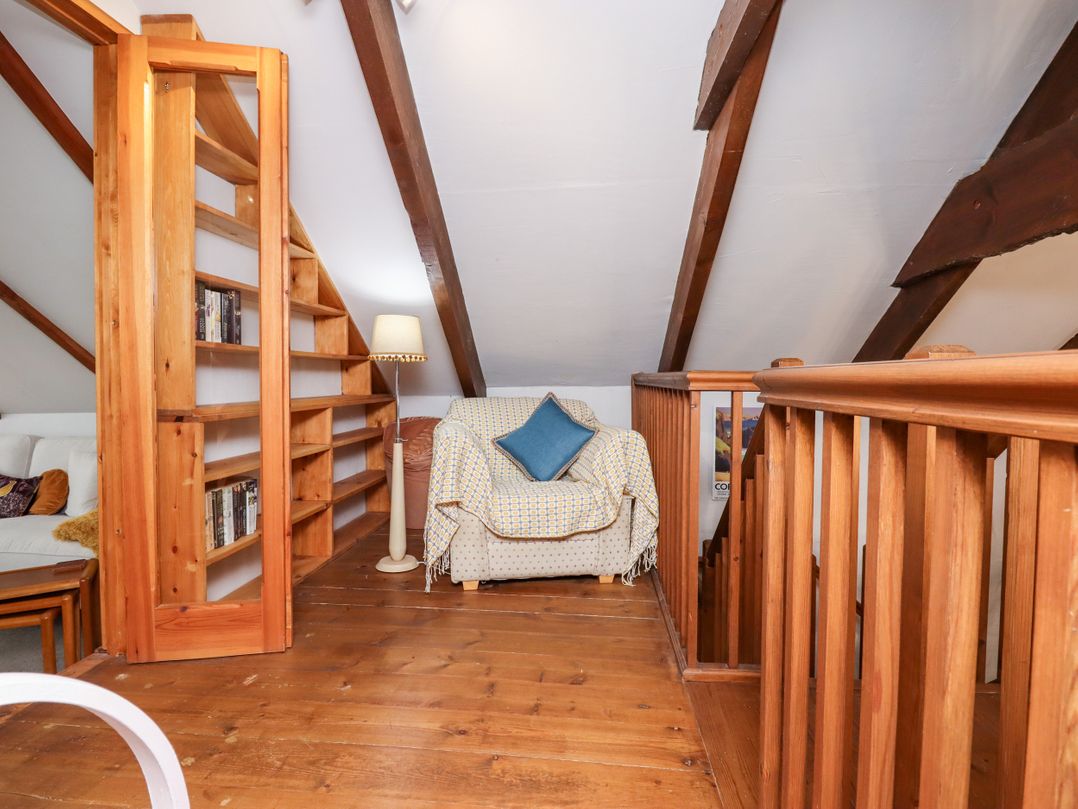 Two Shoes Cottage
