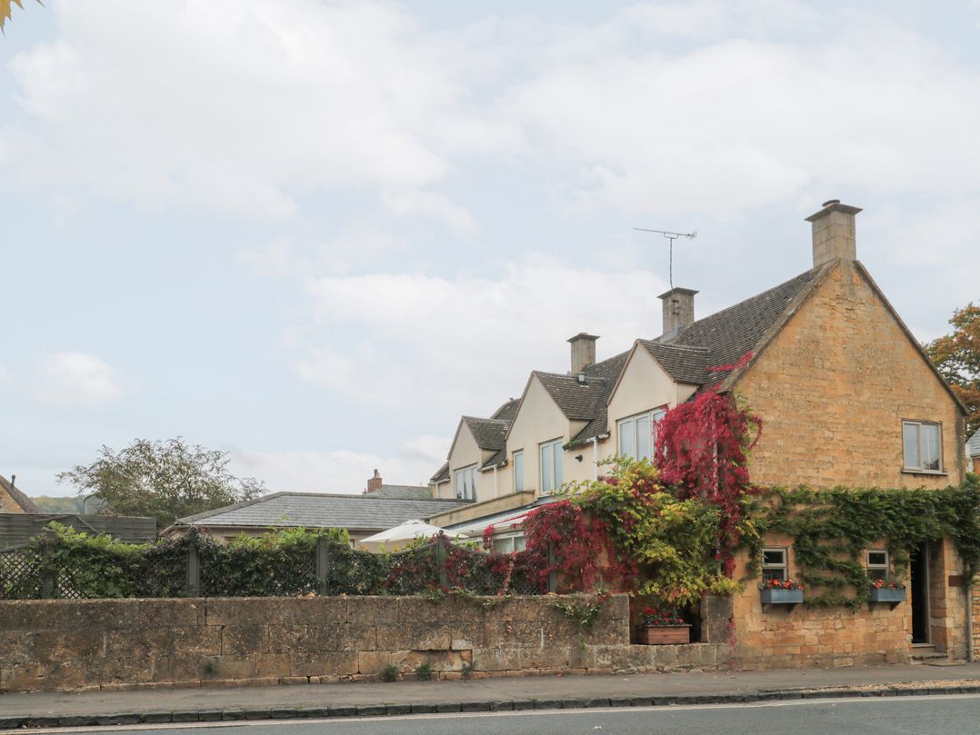 Yarn Cottage