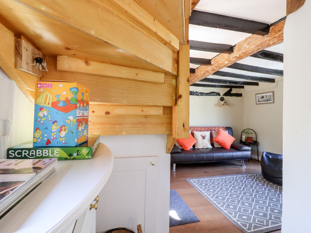 1 Harpur Cottage