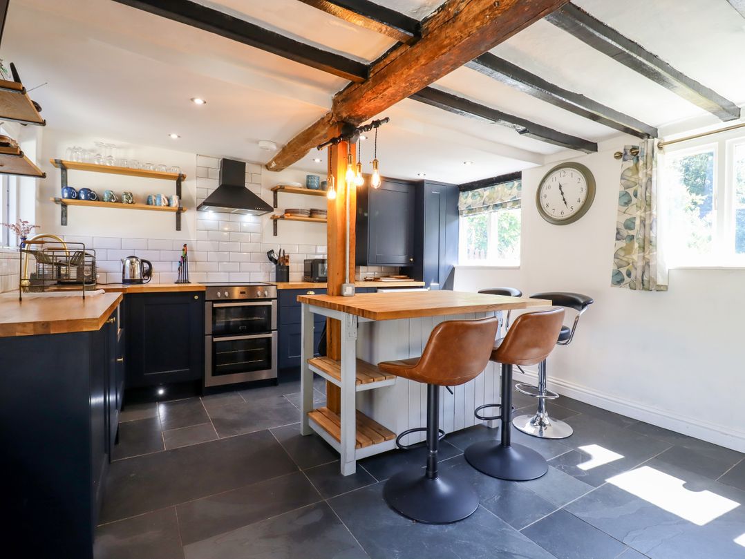 1 Harpur Cottage