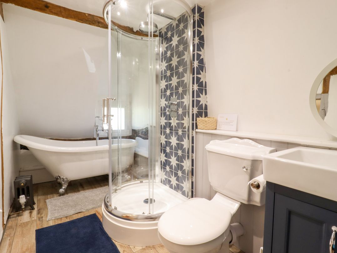 1 Harpur Cottage