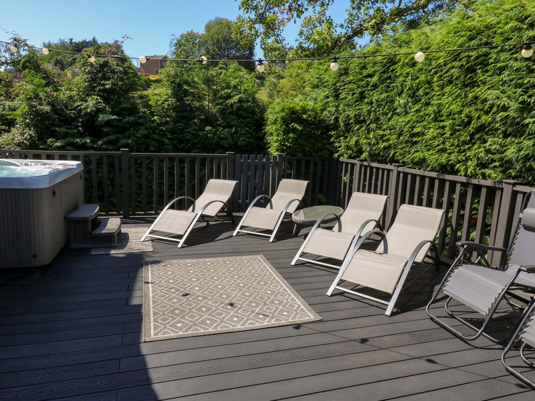 The Old Post Office - Pet Friendly Group Stays in Holmfirth