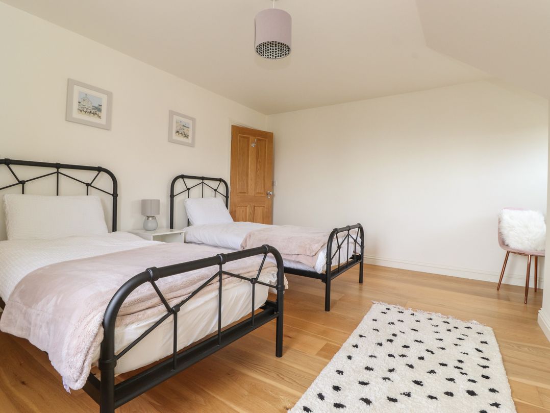 Whin Hill Cottage