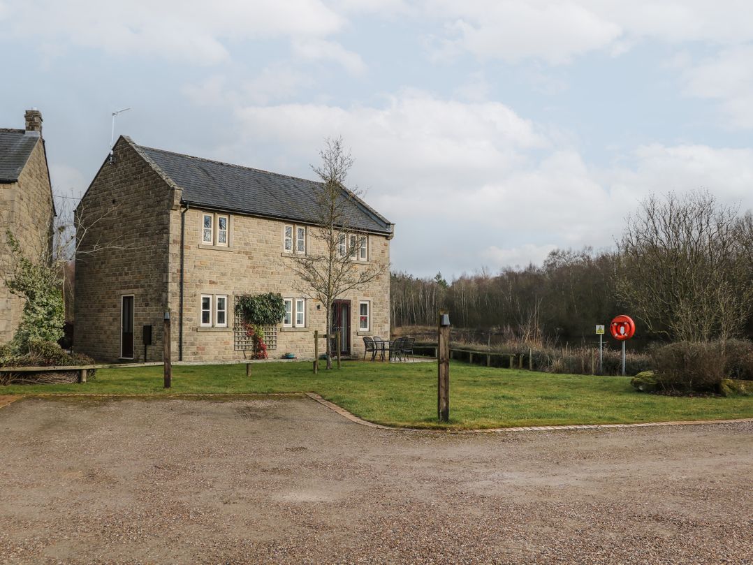 Chatsworth