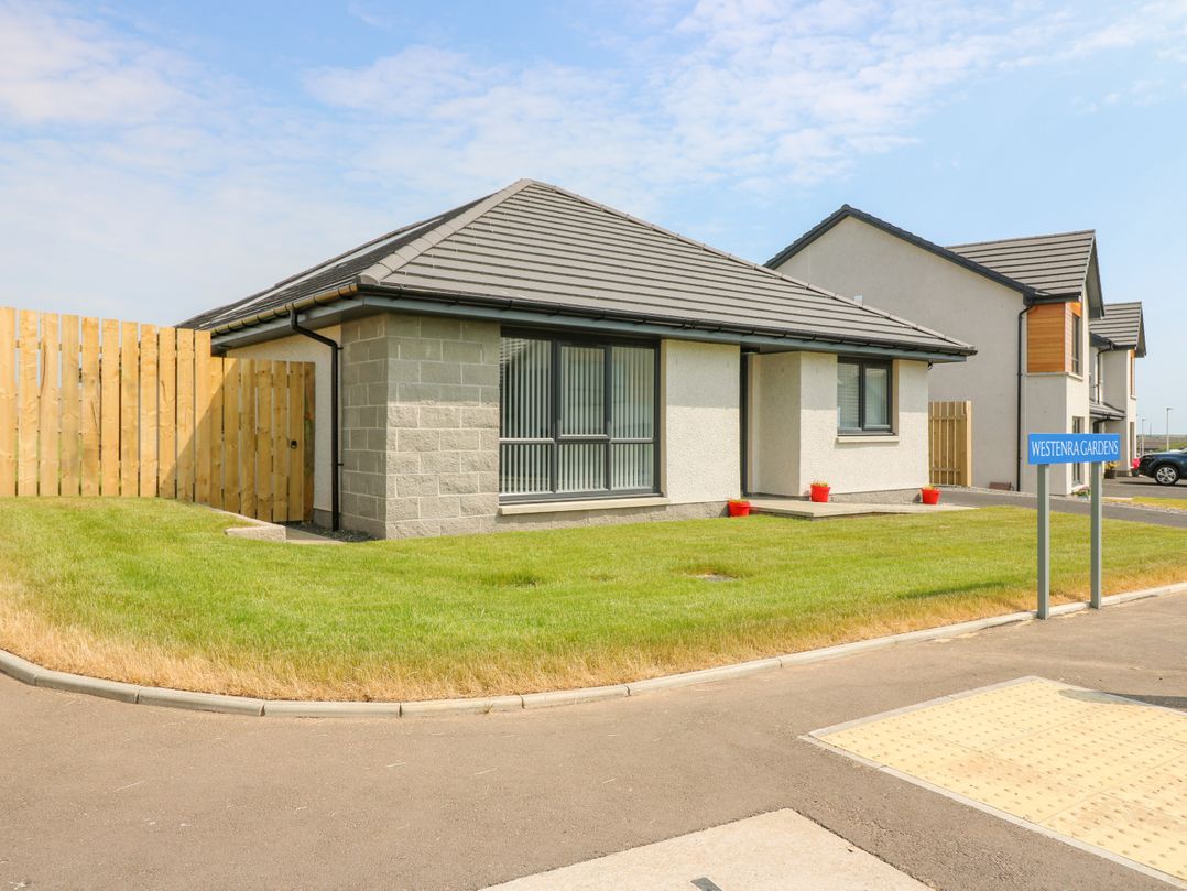 1 Westenra Gardens