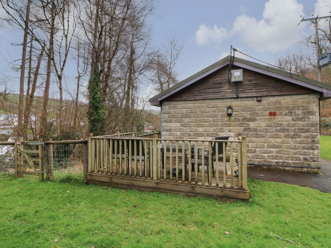 Chalet Log Cabin C8