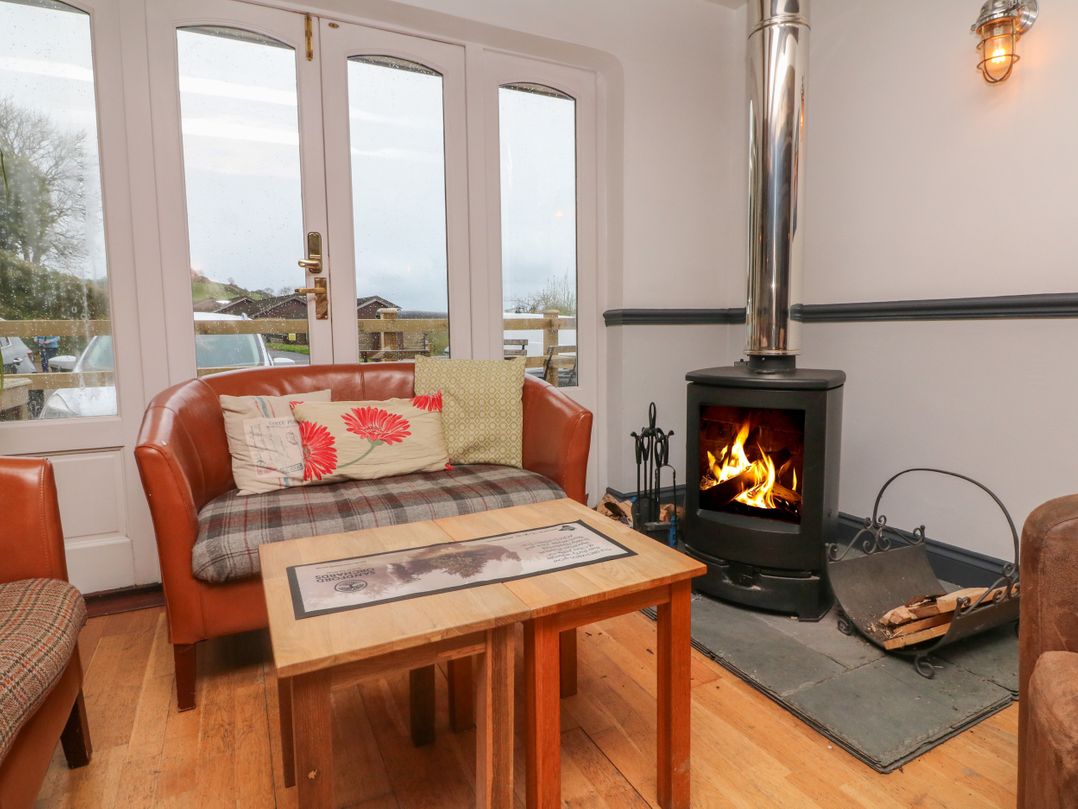 Chalet Log Cabin L12