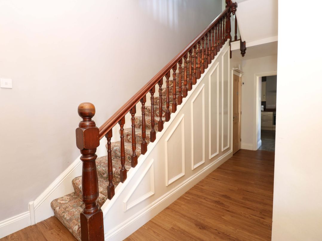 Fern Lee