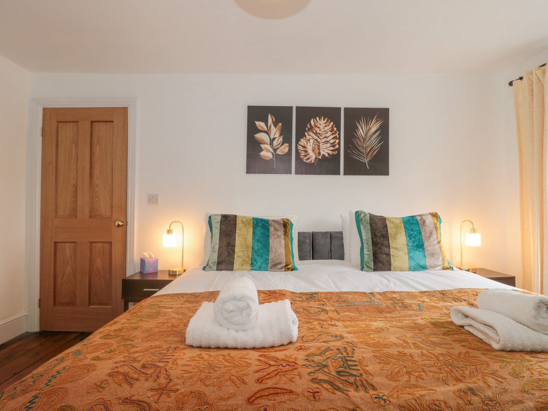 Holly Lodge