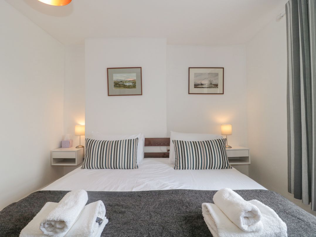 Holly Lodge