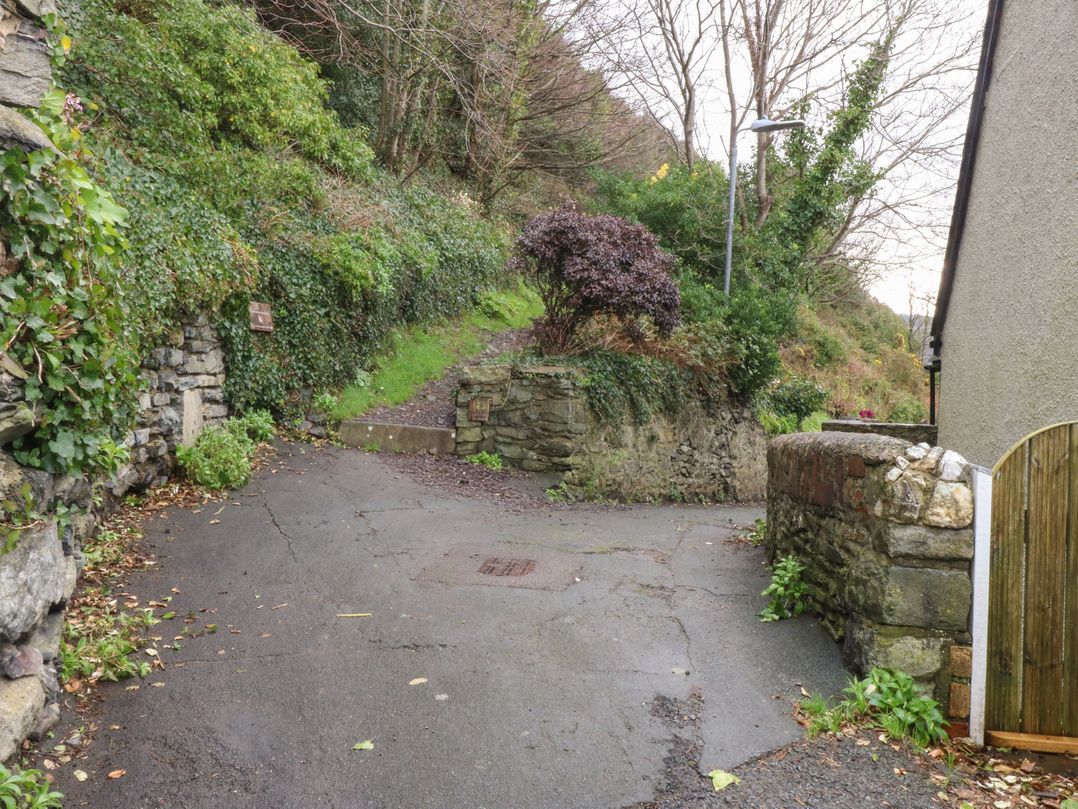 Ty'n-Y-Ffynnon Cottage