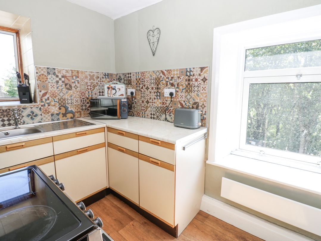 Joyces Cottage, 2 Brown Hill