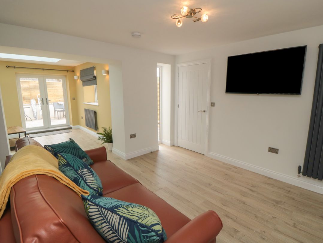 2 Staveley Cottages