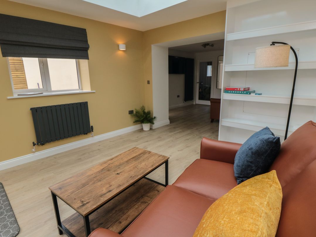 2 Staveley Cottages