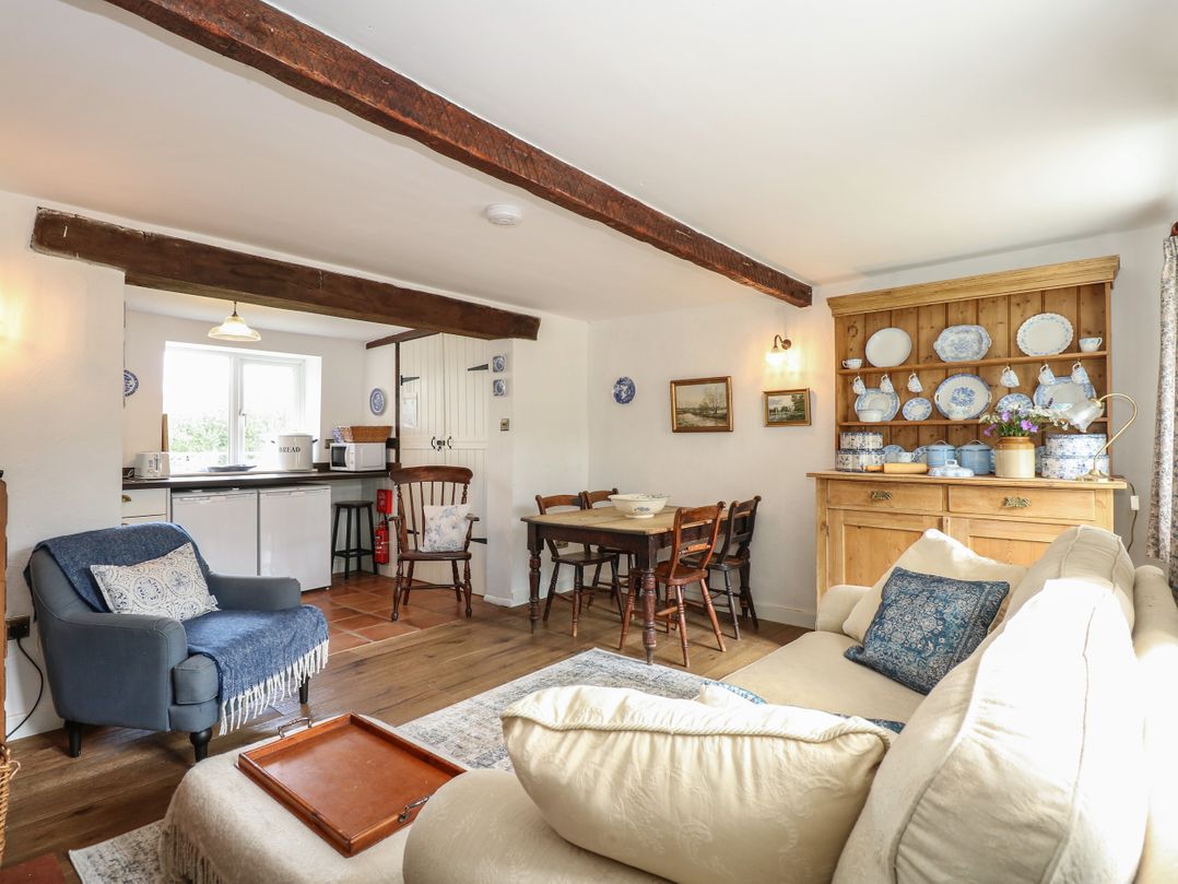 Horseshoe Cottage