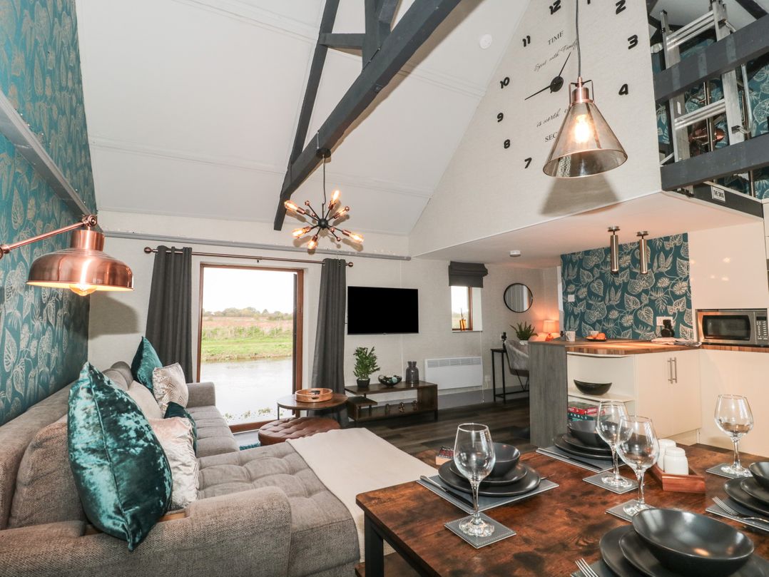 Athelney Cottage