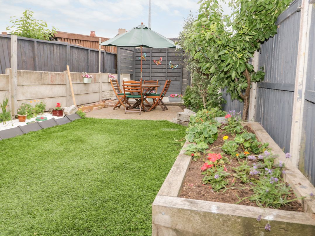 1 River View Terrace