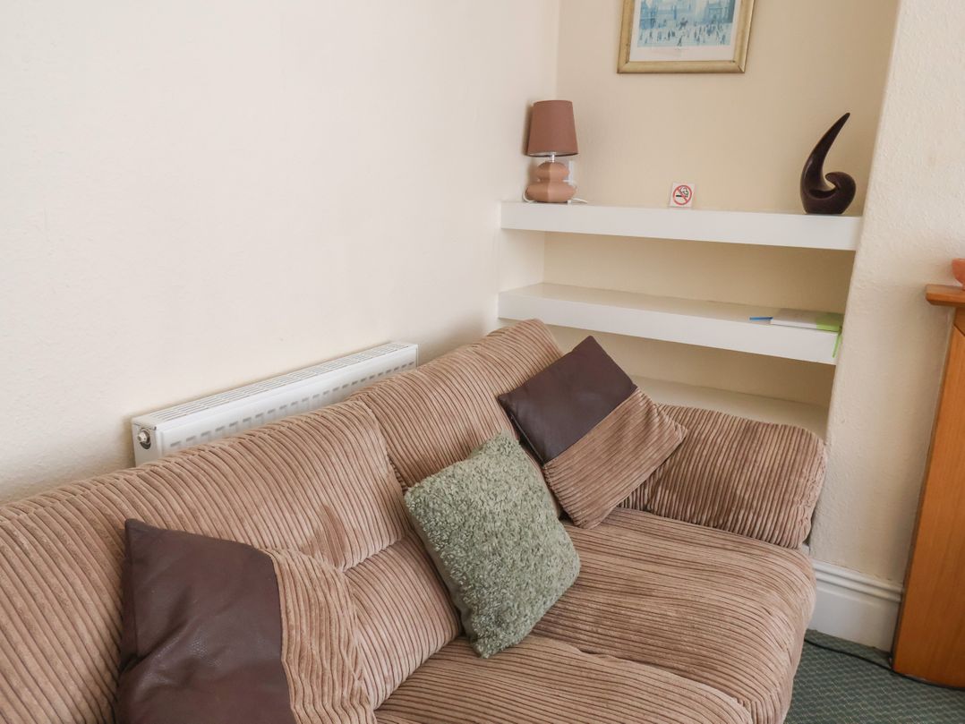 Sunnyside Holiday Apartment 2