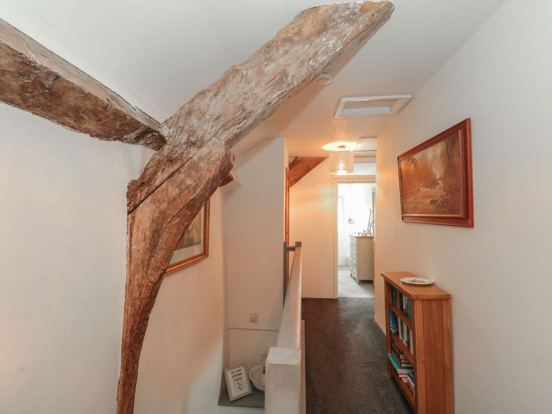 2 Pigsfoot Cottages