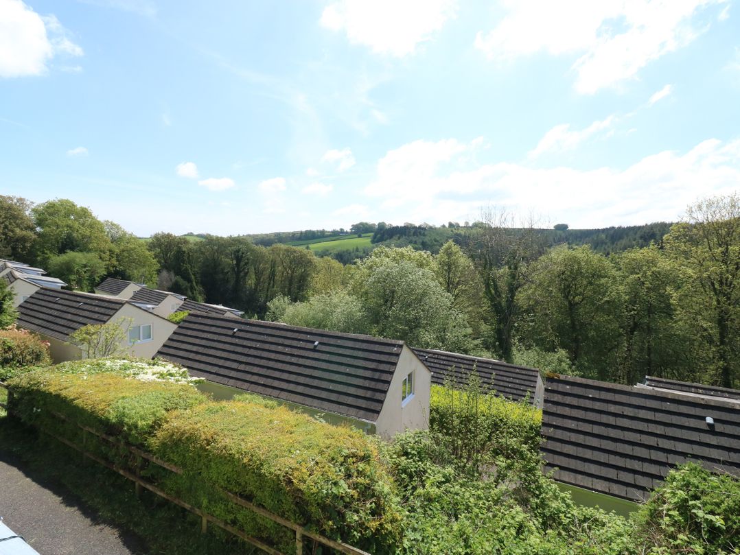 5 Forest Park Lodge