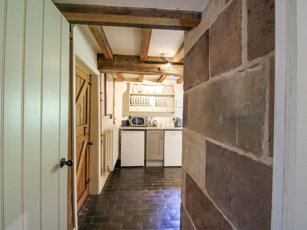 Courtyard Cottage