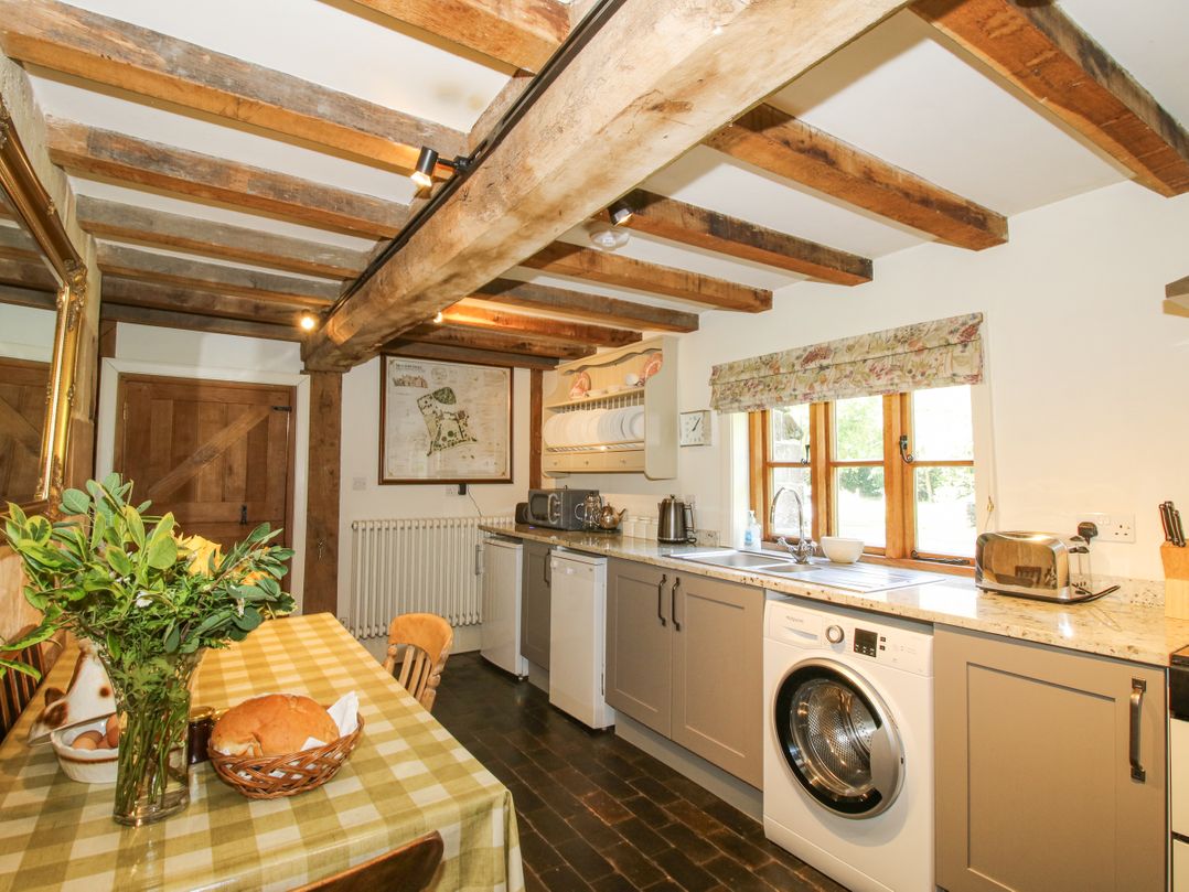 Courtyard Cottage