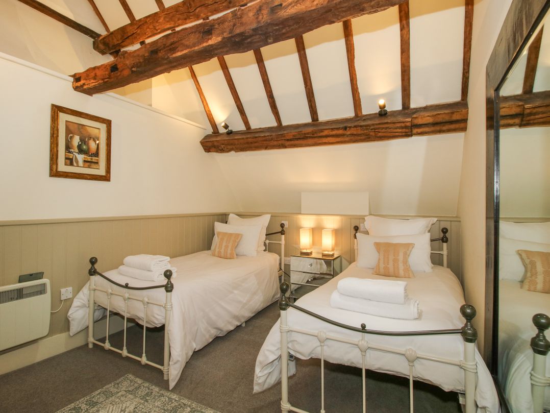 Courtyard Cottage