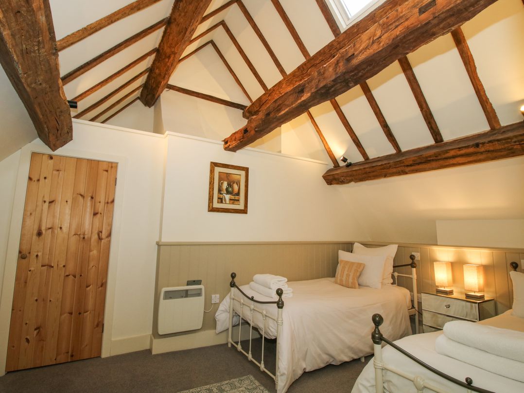 Courtyard Cottage