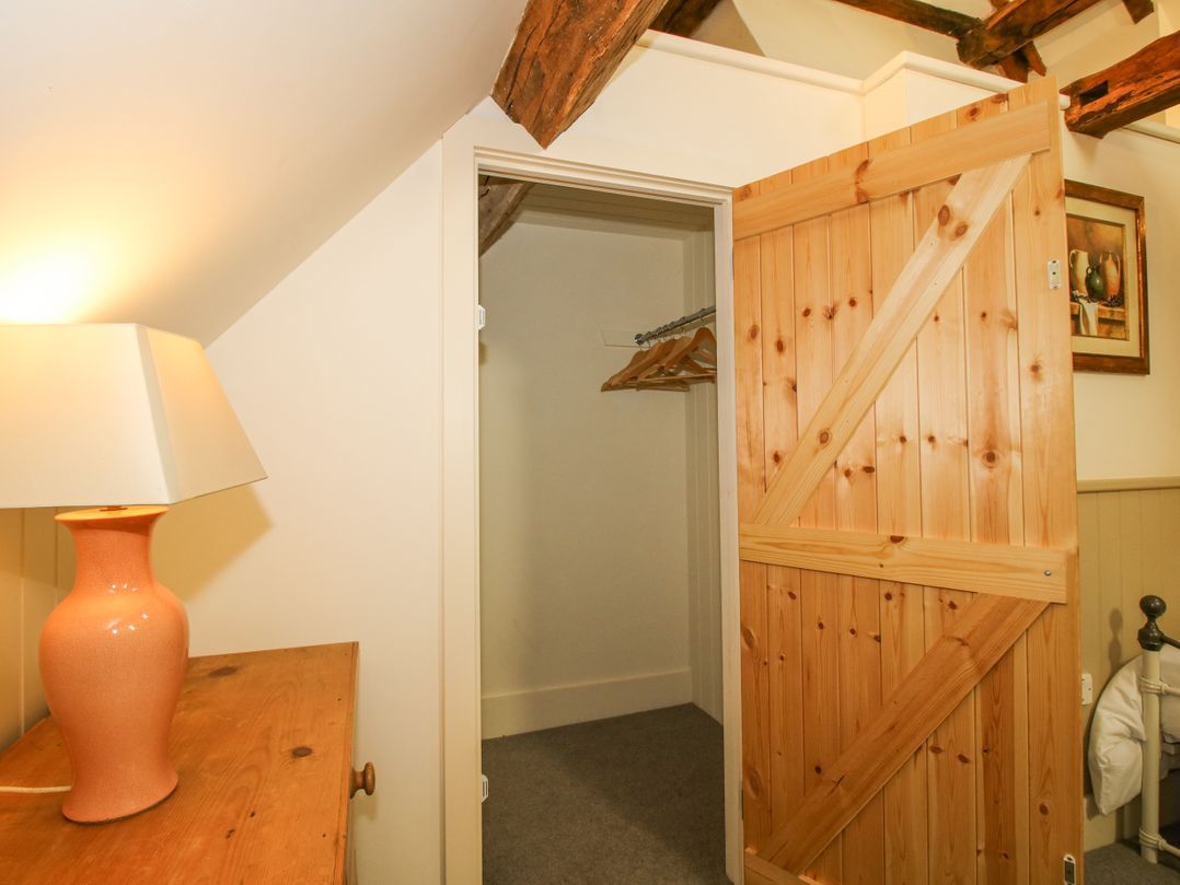 Courtyard Cottage