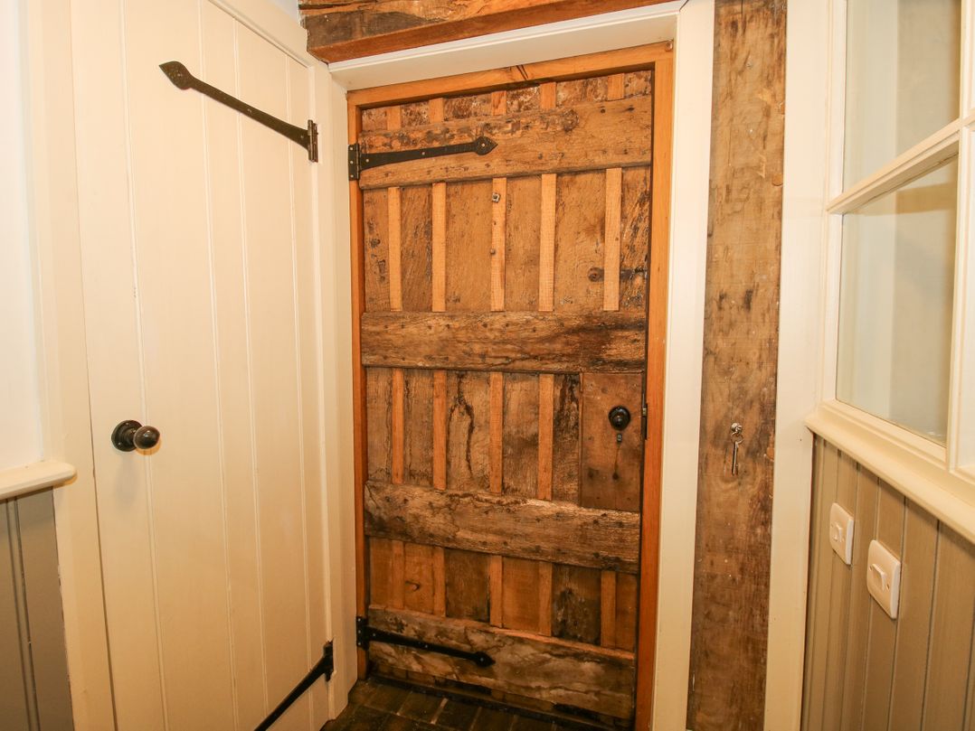 Courtyard Cottage