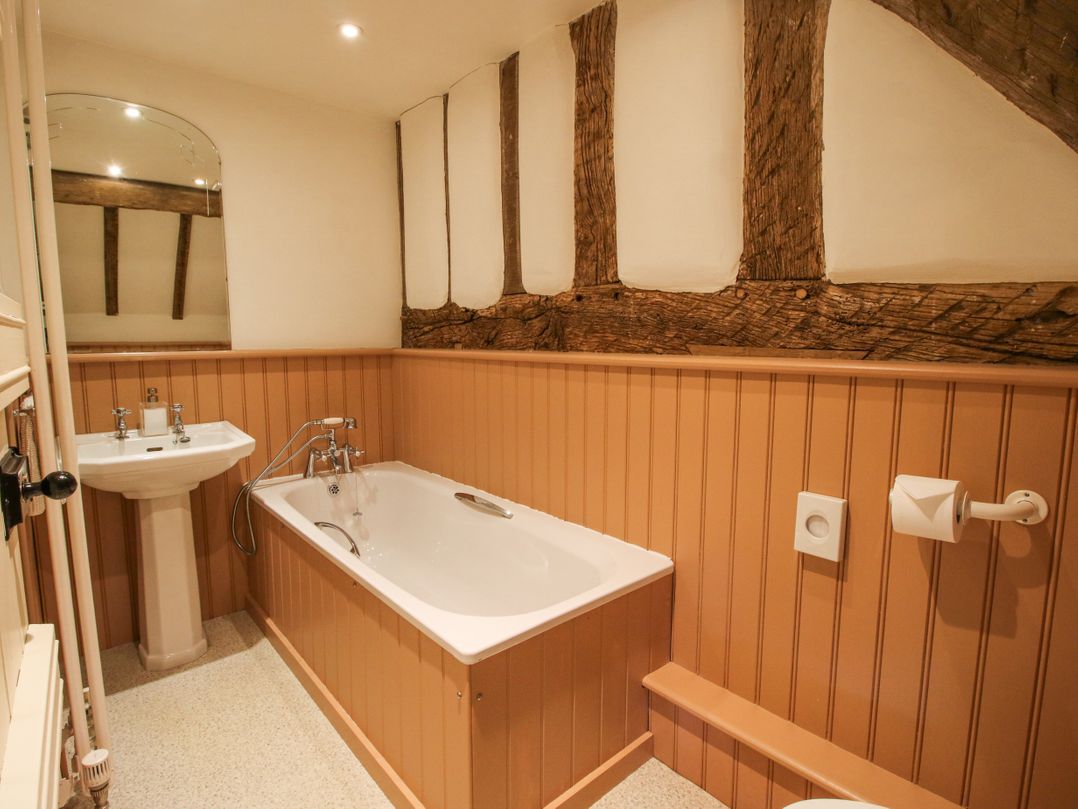 Courtyard Cottage