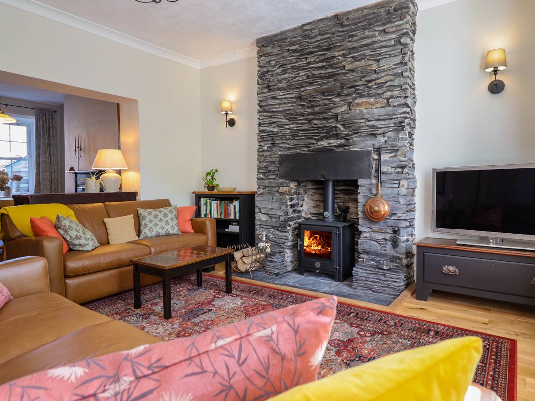 Glan yr Afon