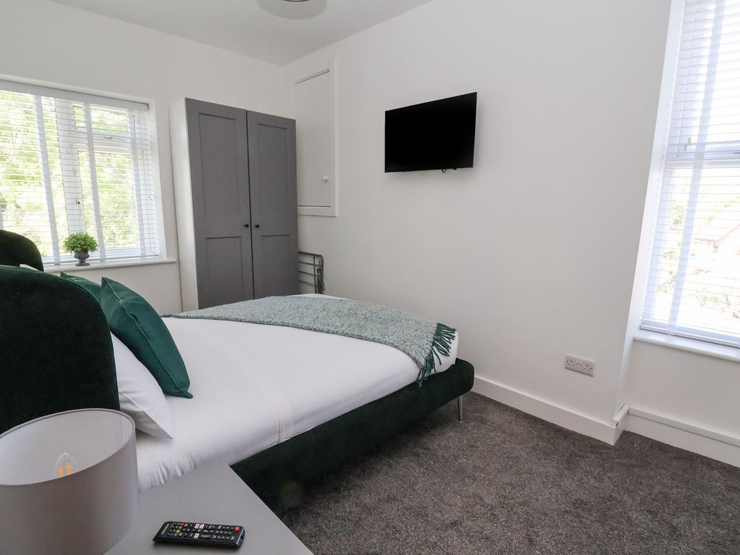 Apartment 3
