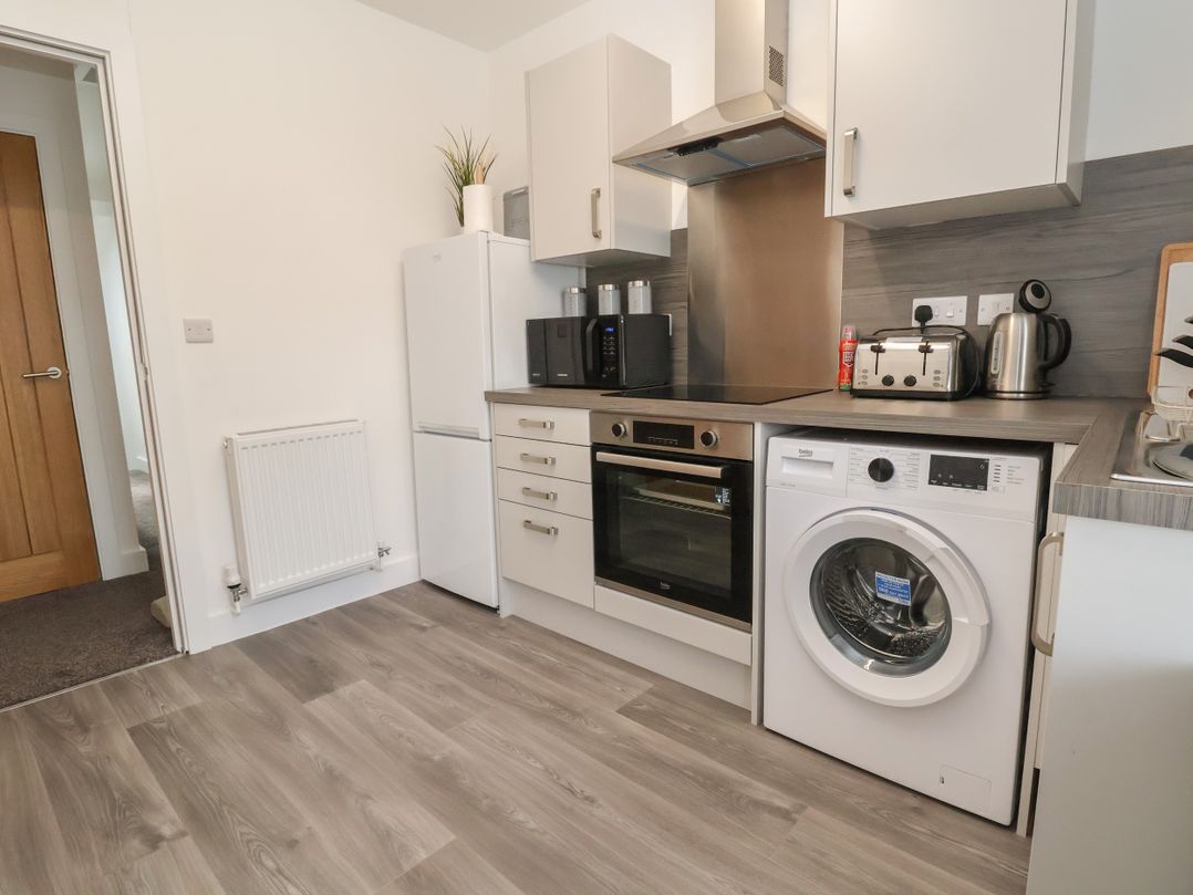 Apartment 4