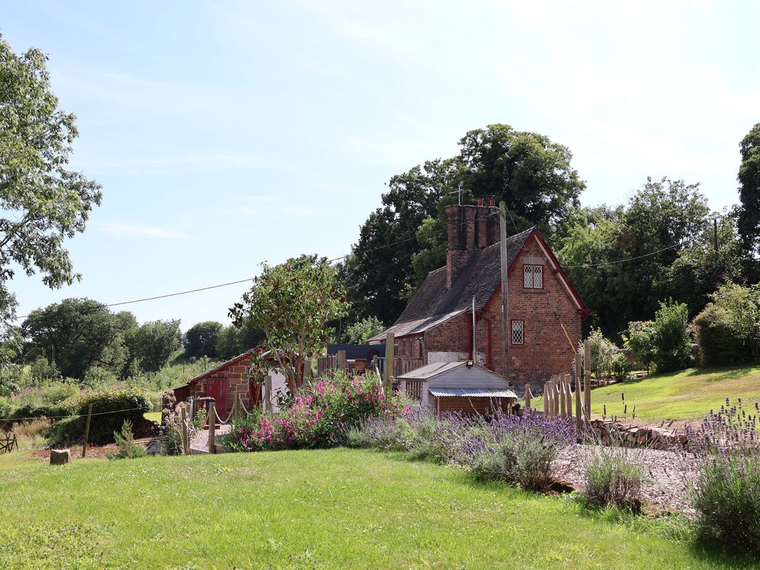 1 Fountain Cottages